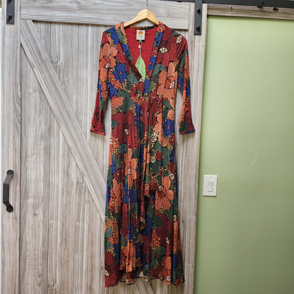 Farm Rio Black Stitched Flowers Maxi Dress - Picture 5 of 16